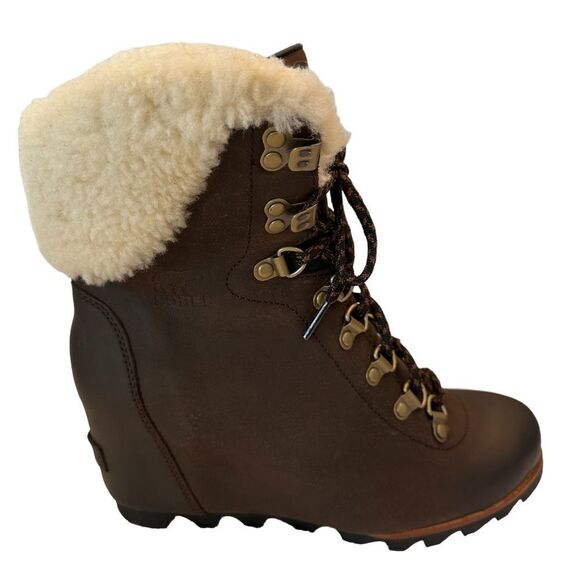 LIKE NEW!!  SOREL Conquest Wedge Booties  Size 8.5 - Picture 8 of 16
